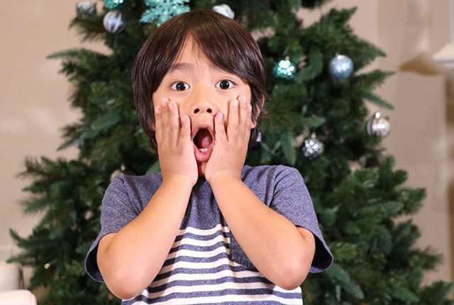 7-year-old's youtube videos made him rich