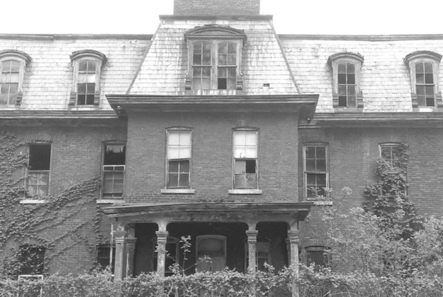 creepy abandoned asylum