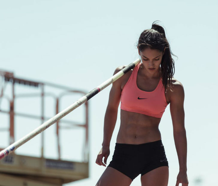 The Story Behind Pole Vaulter Allison Stokke S Innocent Viral Photo