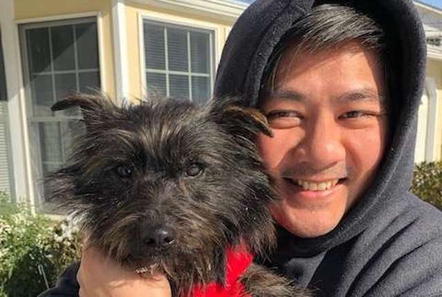 man’s reaction to keeping his dog