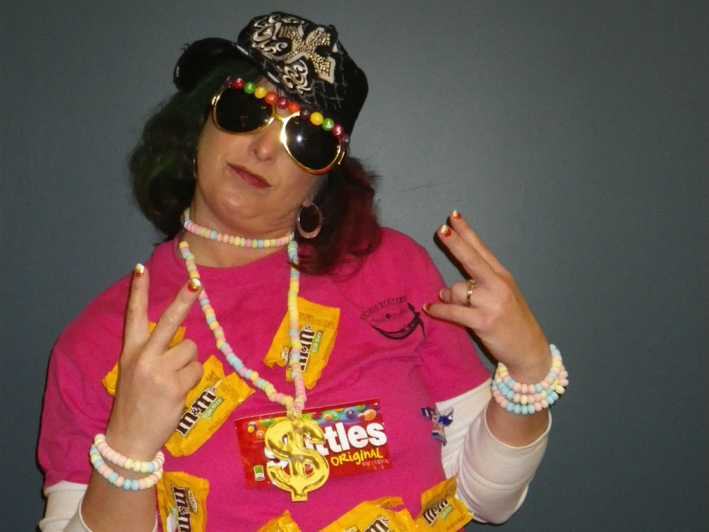 25 Clever Halloween Costumes That Aren’t Too Spicy for Your Office ...