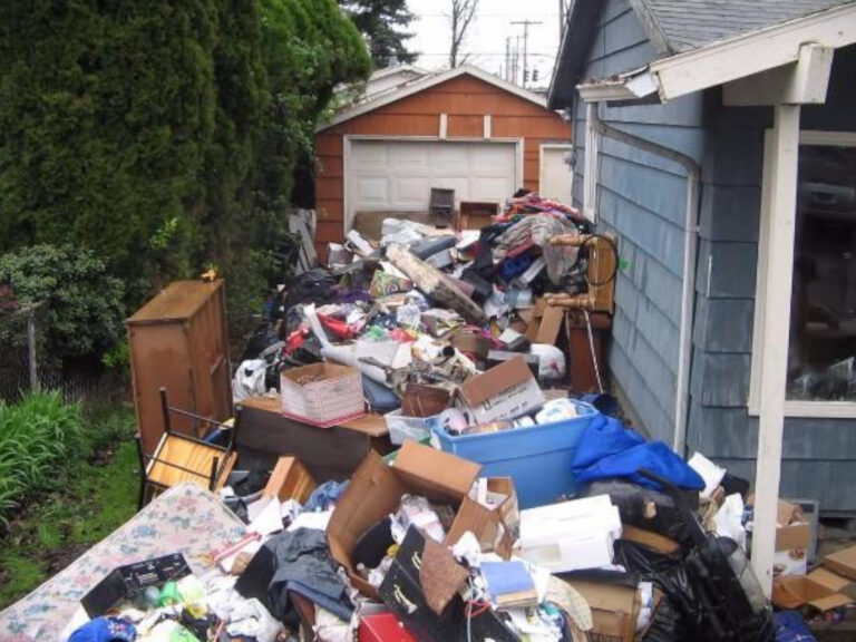 After Tenants Left Their Place a Mess, The Landlord Got the Last Laugh ...