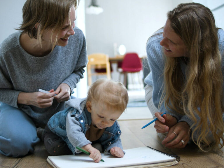 Mom Records Babysitter, Realizes Why 6 Others Quit – Page 27 – Obsev