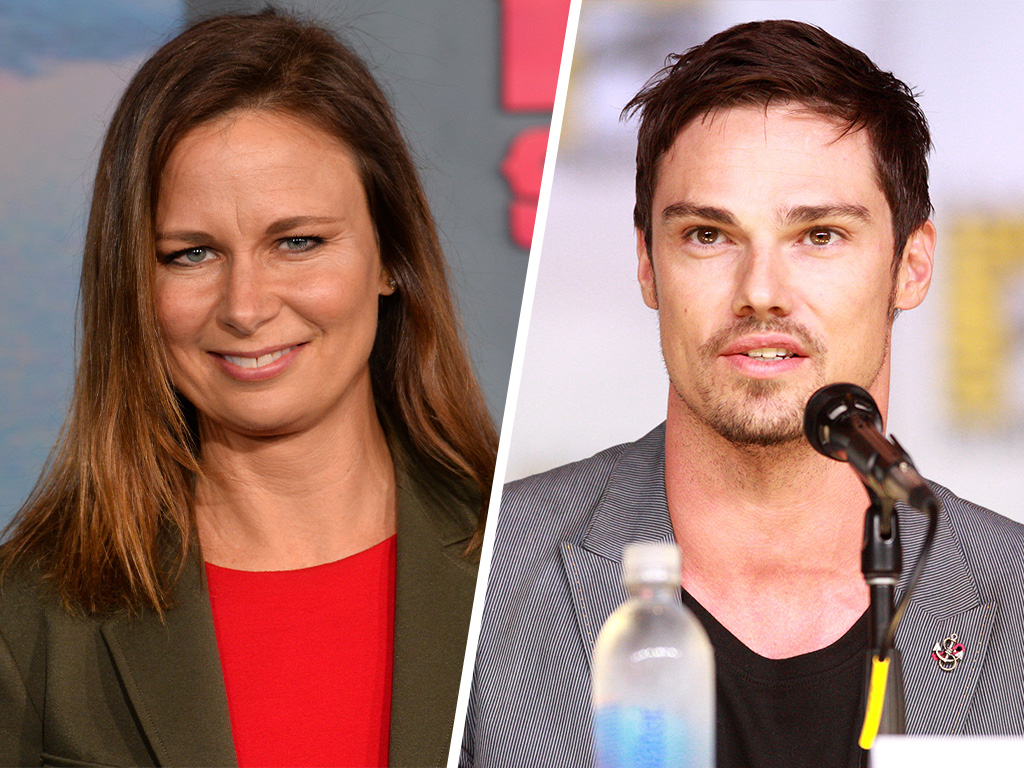 Mary Lynn Rajskub at the premiere for "Kong: Skull Island" at Dolby Theatre, Los Angeles | Jay Ryan at the 2013 San Diego Comic Con International in San Diego, California.