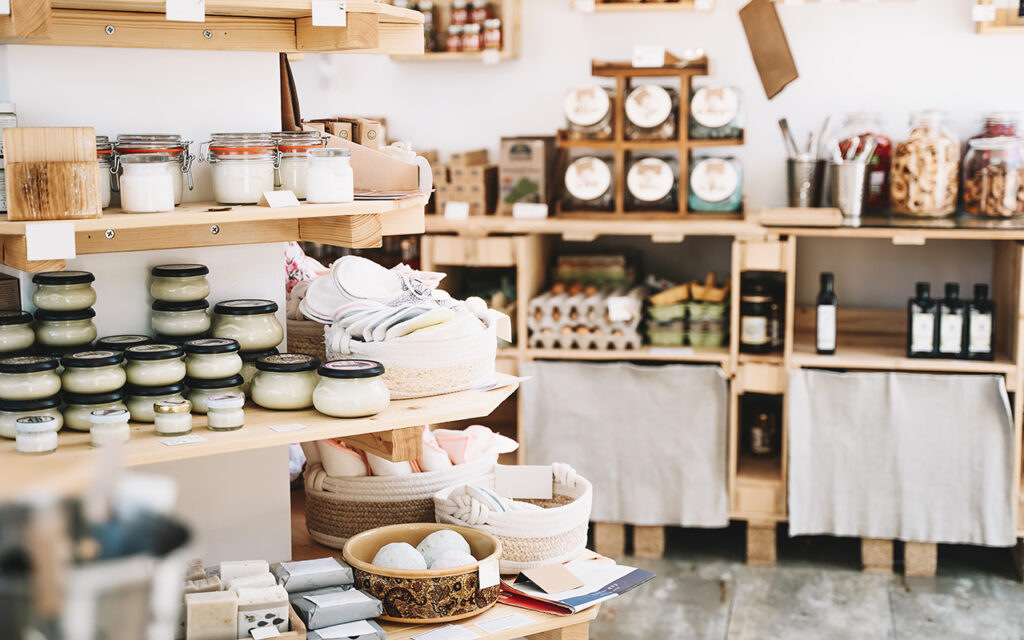 Home goods and kitchen store